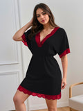 Nightgown with V-neck and lace trim