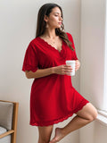 Nightgown with V-neck and lace trim