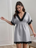 Nightgown with V-neck and lace trim